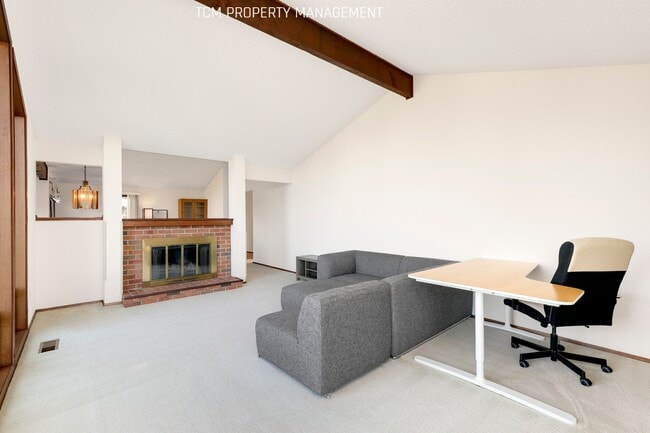 Photo - 15313 SE 43rd Pl