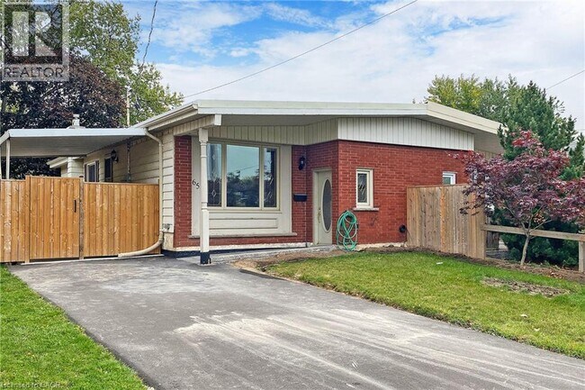 Photo - 65 Fielding Crescent