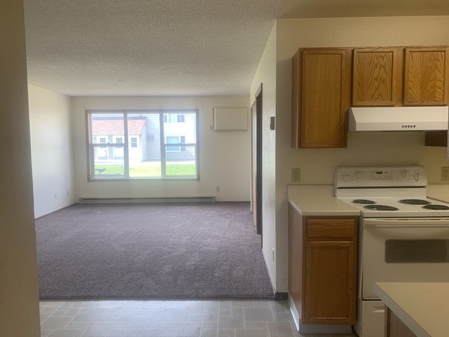 Photo - Itasca Apartments