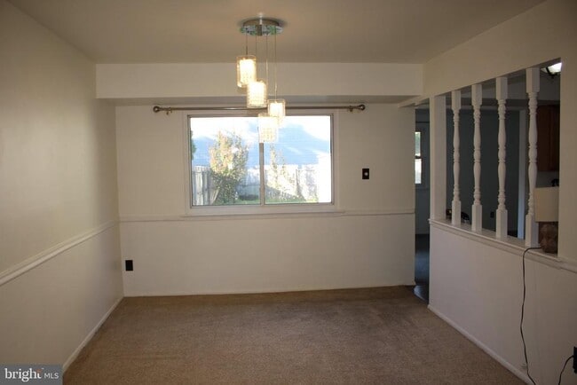 Photo - 34 Heron Pl