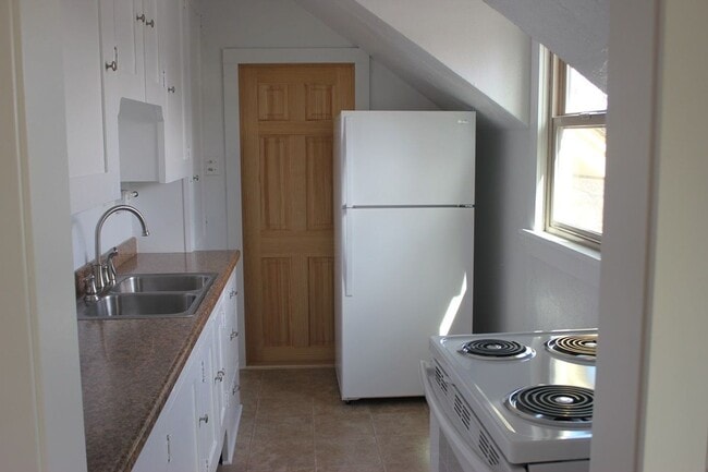 Photo - 422 N 3rd St Unidad Upper