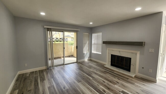 Photo - REMODELED 2 Bedroom, 2 Bath Condo in Eastlake Shores Unit 104