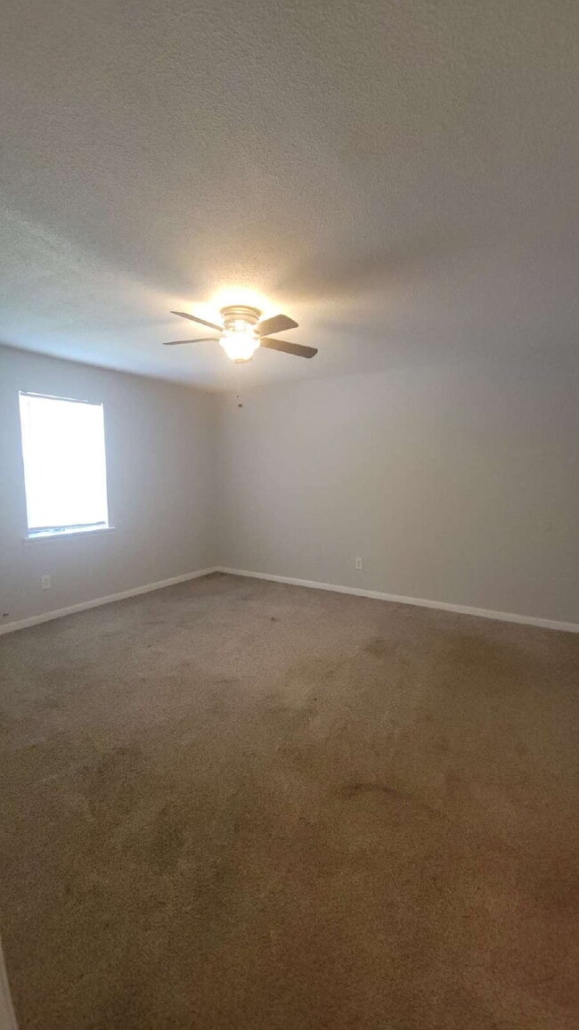 Photo - 2 Bedroom Apartment in Decatur, AL - Must See! Unit 1