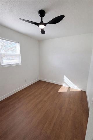 Photo - 5410 Laguna Dr