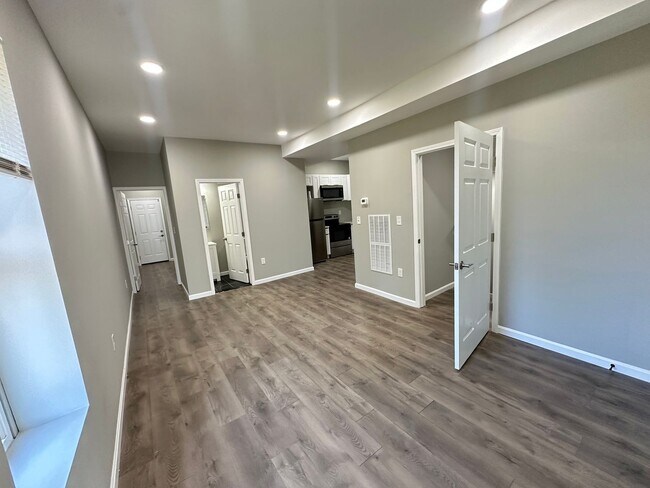 Photo - Whittier 4 Unit 2