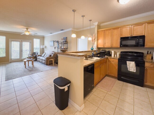1185 SW 9th Rd