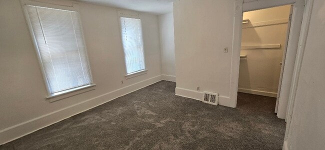 Photo - 2557 N 8th St Unit 2557 Lower