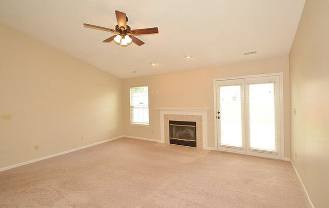 Photo - 8172 Amble Way