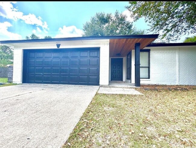 Photo - 17307 Eden Ct