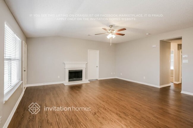 Photo - 645 Spillway Dr