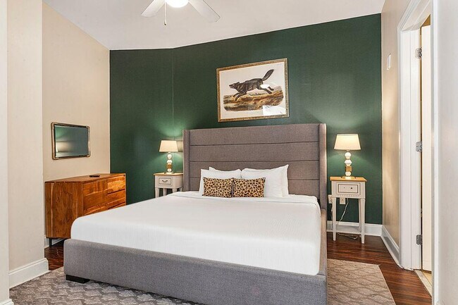 Photo - 925 Common St Unit ID1266934P