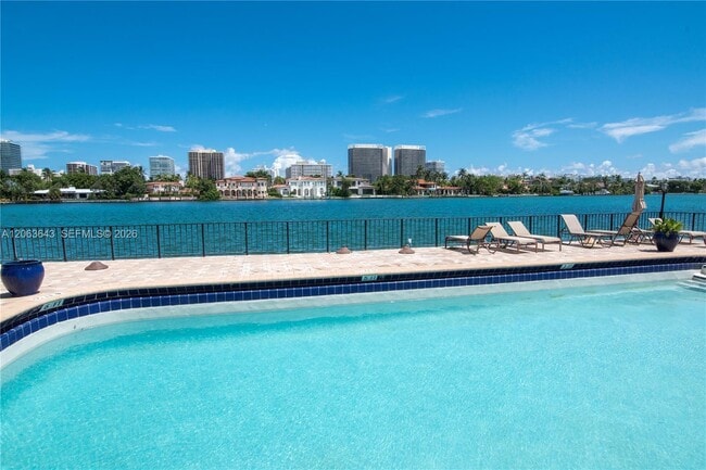 Photo - 10101 E Bay Harbor Dr Unit 404