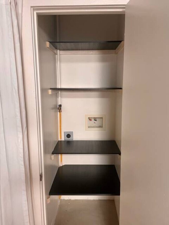 4019 Hawk St Unit 2