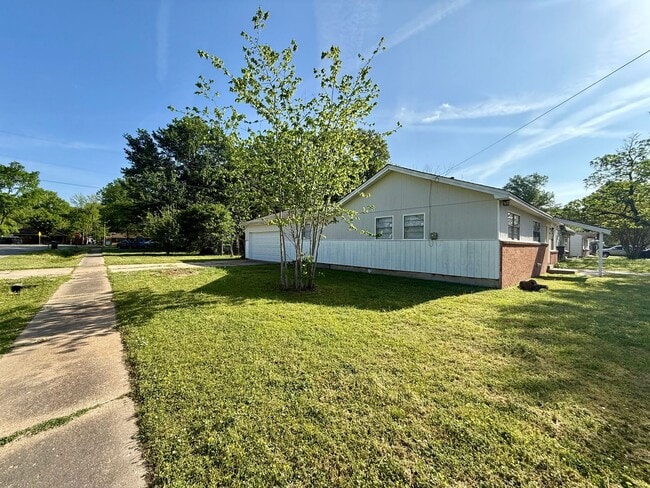 Photo - 3200 Meador Rd