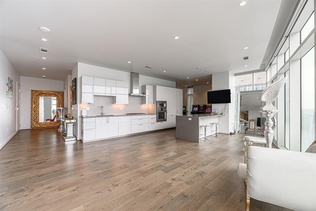 Photo - 4521 San Felipe St Unit 2104