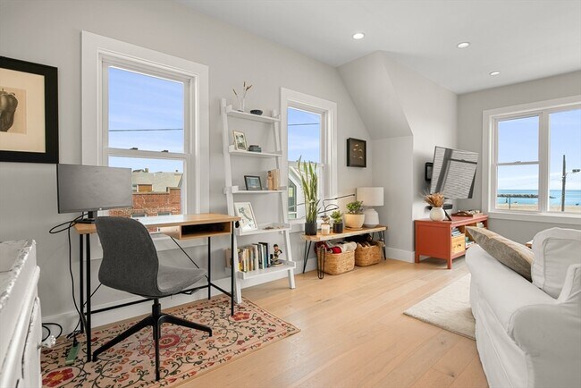 Photo - 51 Cutler St Unit 3