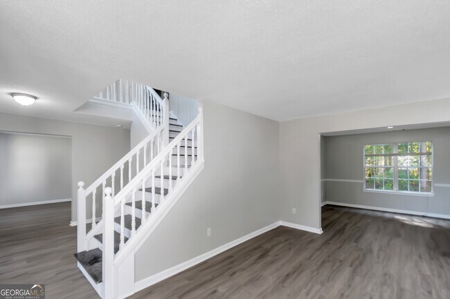 Photo - 10806 Misty Meadows Ct