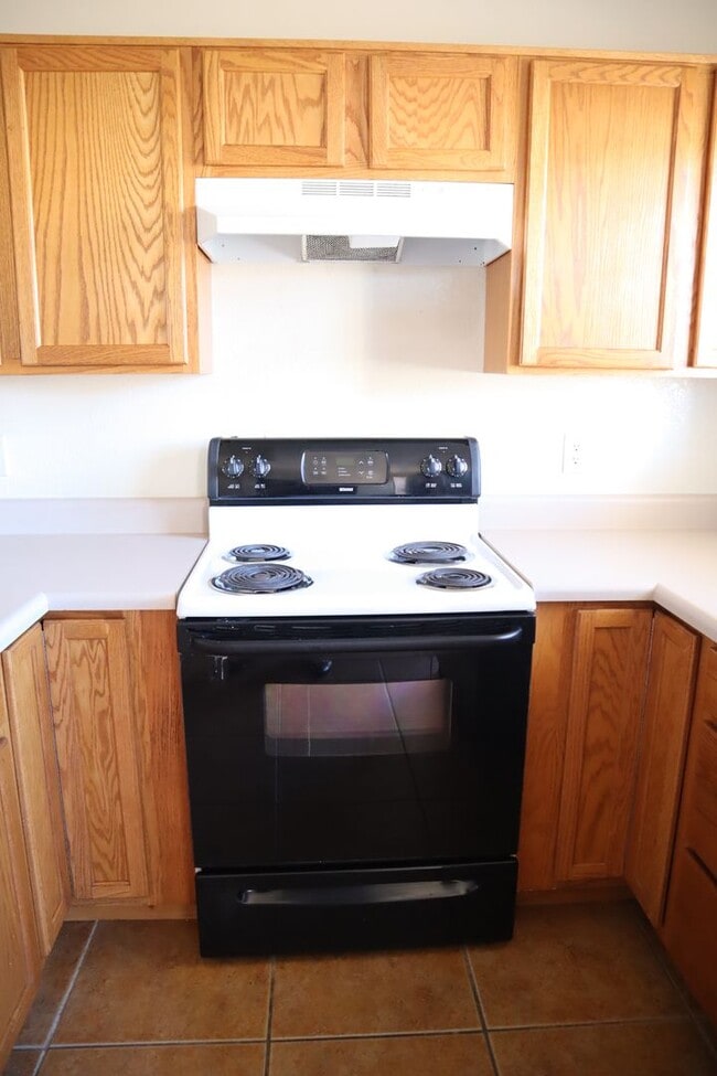 Photo - 2 Story You Will Have To See To Believe!!!