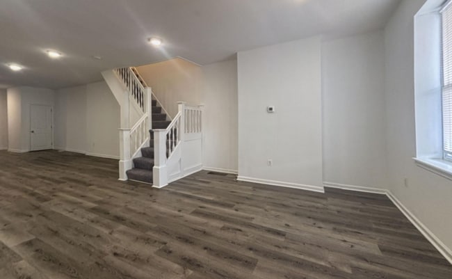 Building Photo - 1641 S 53rd St