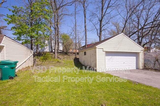 Photo - 19101 Nitra Ave