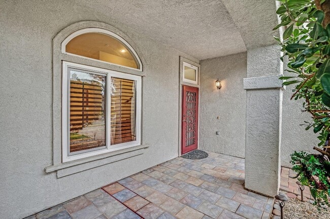 Photo - 1005 Mabel Josephine Ct