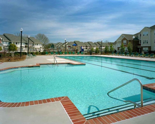 Photo - Arbor Glen Apartments