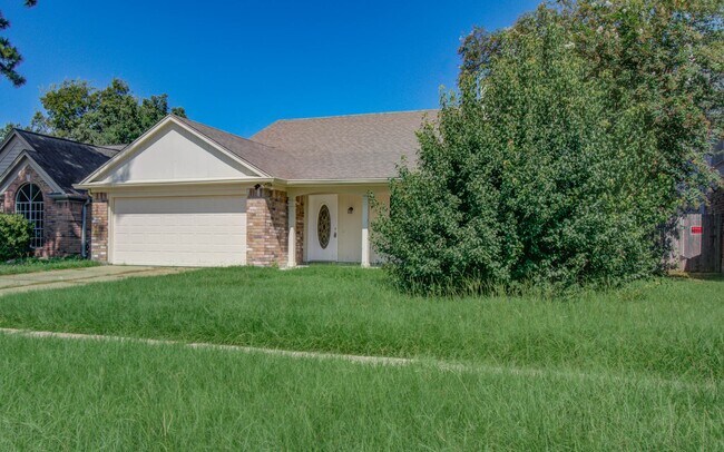 Photo - 9430 Halkirk St