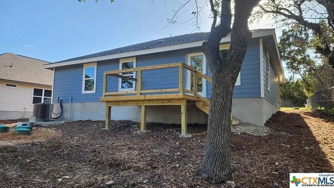 Photo - 151 Twin Elm Dr