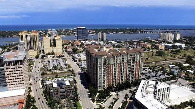 Building Photo - 550 Okeechobee Blvd Rental
