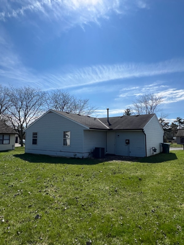 Photo - 3930 Deer Lake Way