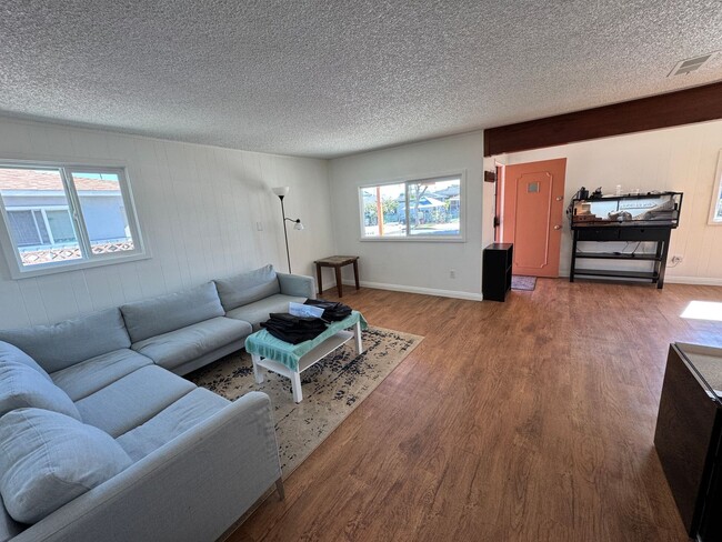 Photo - 4301 160th St Unit 4303 W. 160th St.