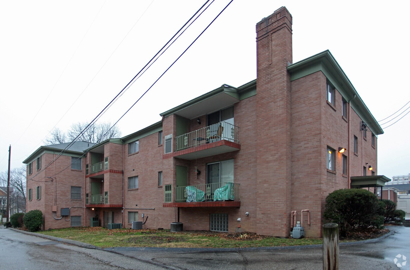Photo - 2818 Erie Ave