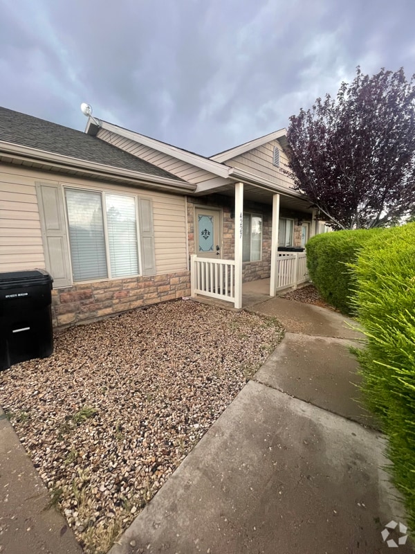Building Photo - 4227 W 75 N Rental