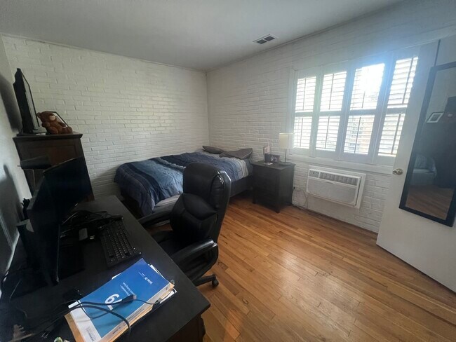 Photo - 455 W Grant Pl Unit 10