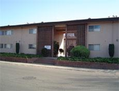 Photo - Brentwood Court Apartments