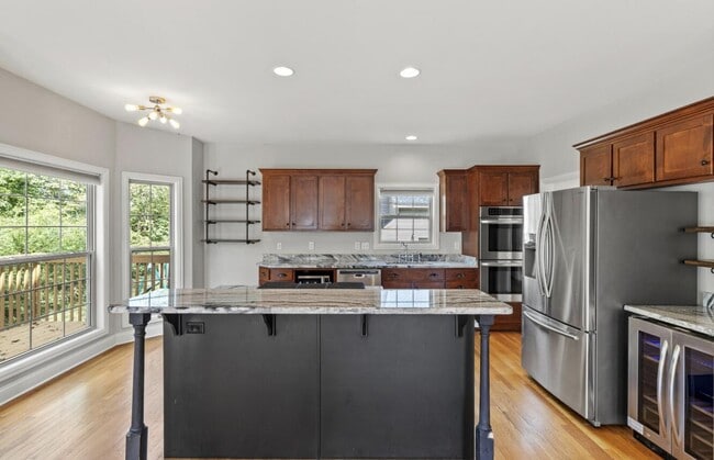 Photo - 2505 Eastway Dr