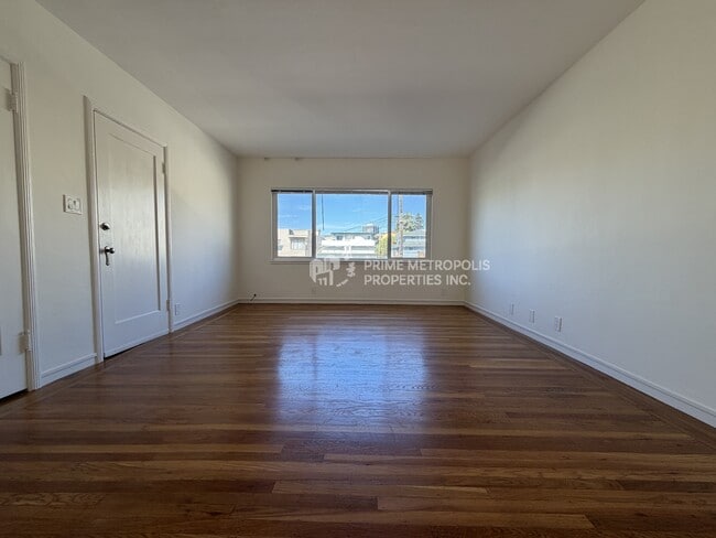 605 Hillsborough St Unit 1
