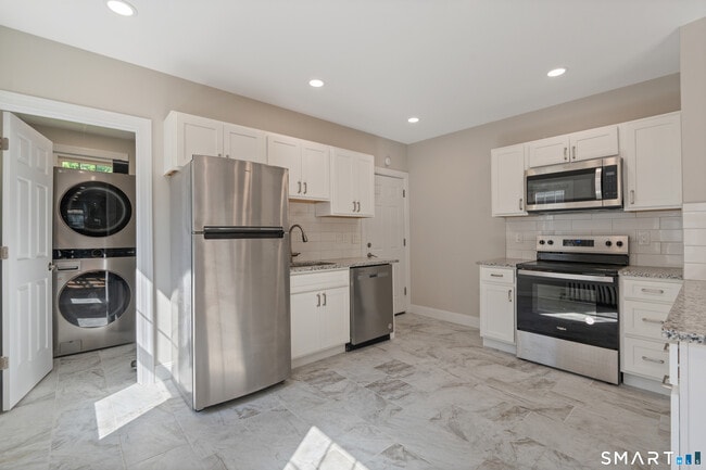 27 Bretton Rd