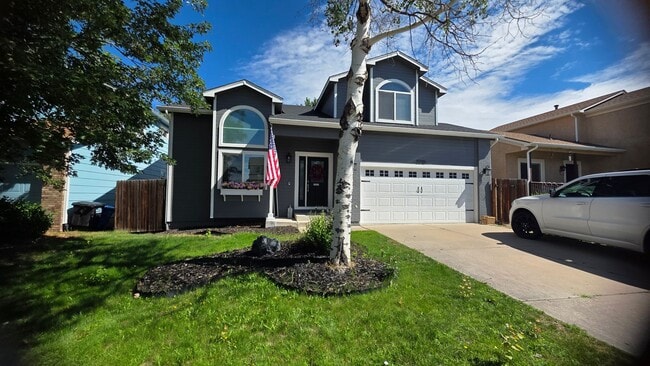 Photo - 5246 Balsam St