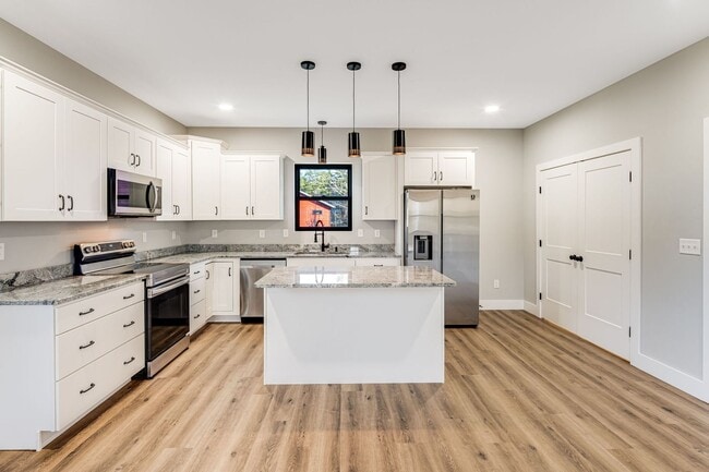 Photo - Newly-Built & Energy-Star Certified 3-Bedroom in Swannanoa