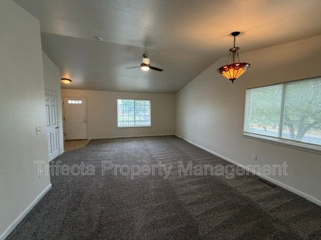 Photo - 3627 Glenbarr Ct