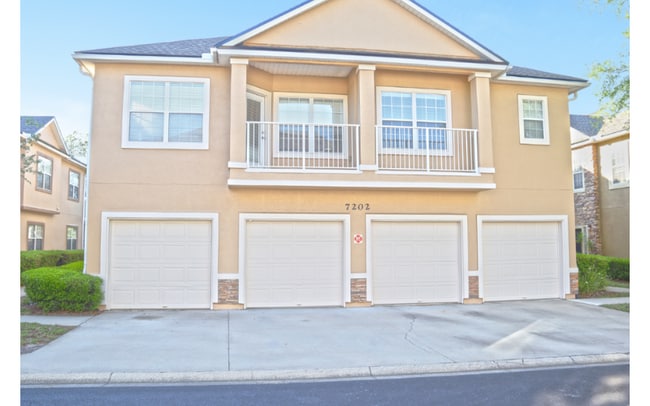 Photo - 7202 Deerfoot Cir Townhome
