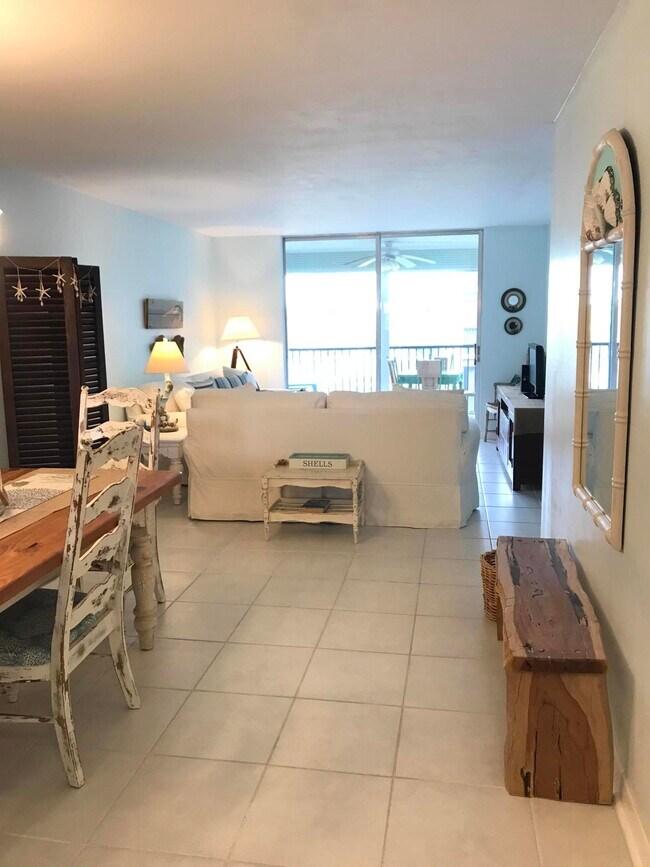 Photo - 740 E Ocean Ave