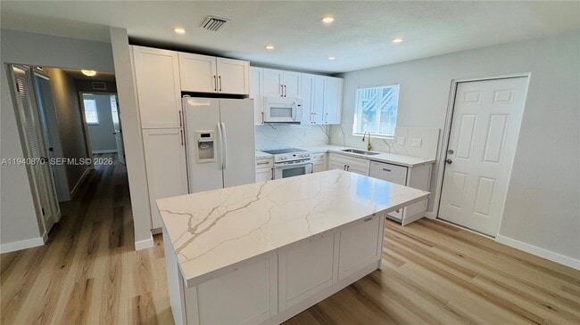 Photo - 808 NE 2nd St Unit A