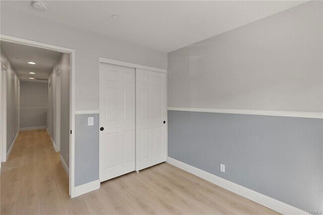 Photo - 27 Three Vines Ct