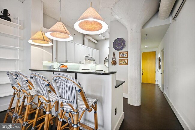 Photo - 1700 Kalorama Rd NW Unidad 207