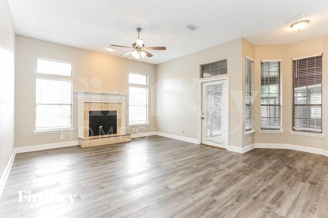 Photo - 12330 York Harbor Dr