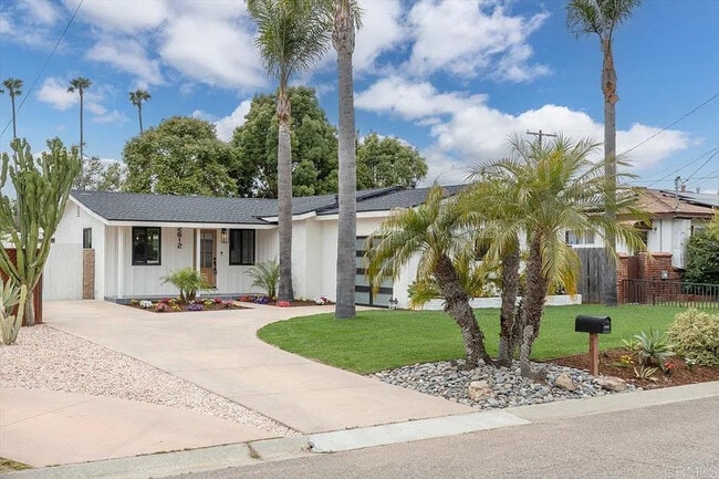 Photo - 2612 Davis Ave