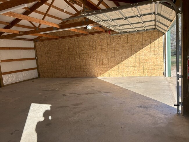 Photo - 421 Happy Valley Rd