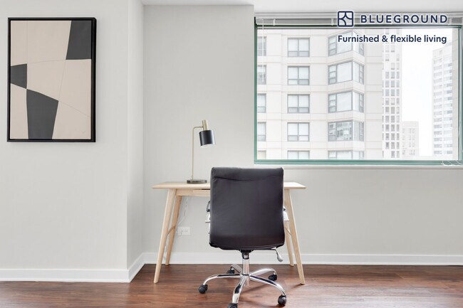 Photo - 420 E Ohio St Unit FL17-ID588